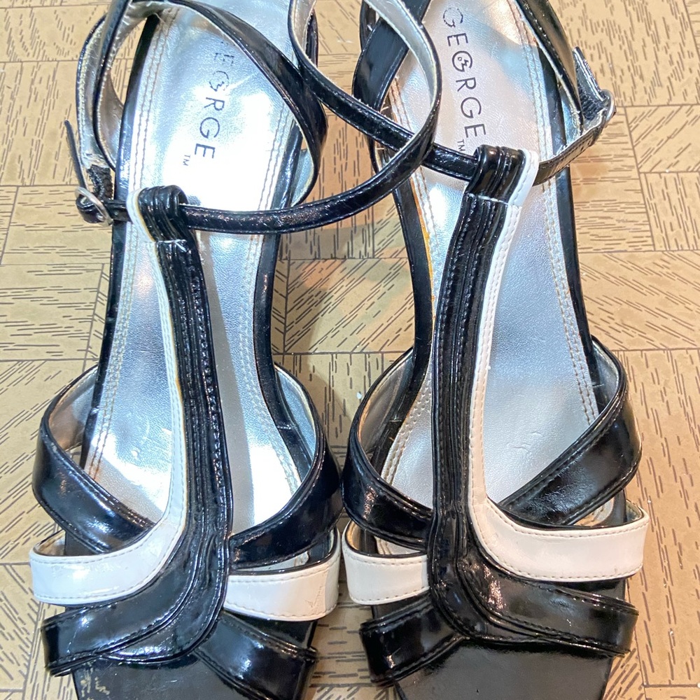 Black and white heels for sale